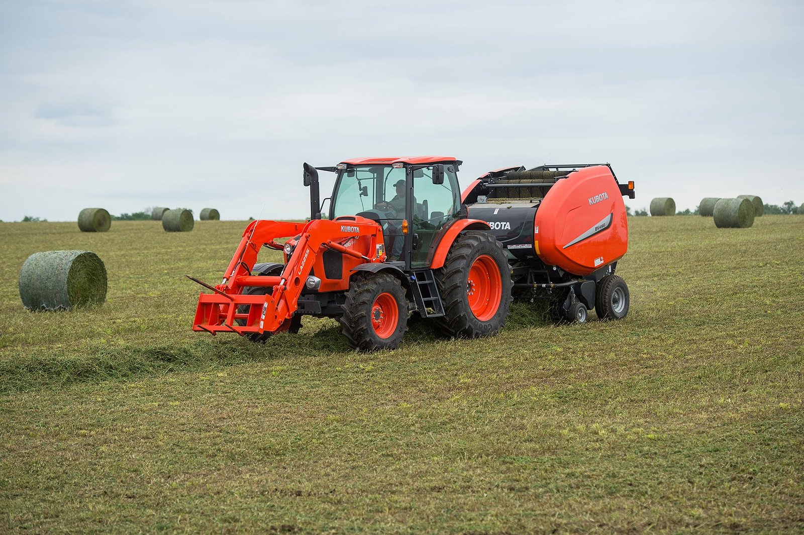 Kubota M6-131 tractor